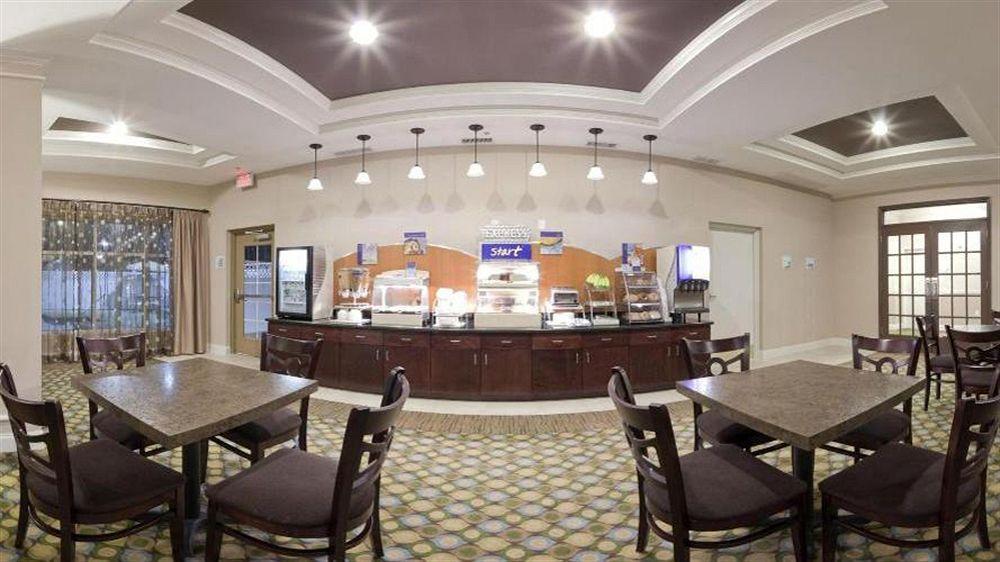 Holiday Inn Express Palatka Northwest By Ihg Bagian luar foto