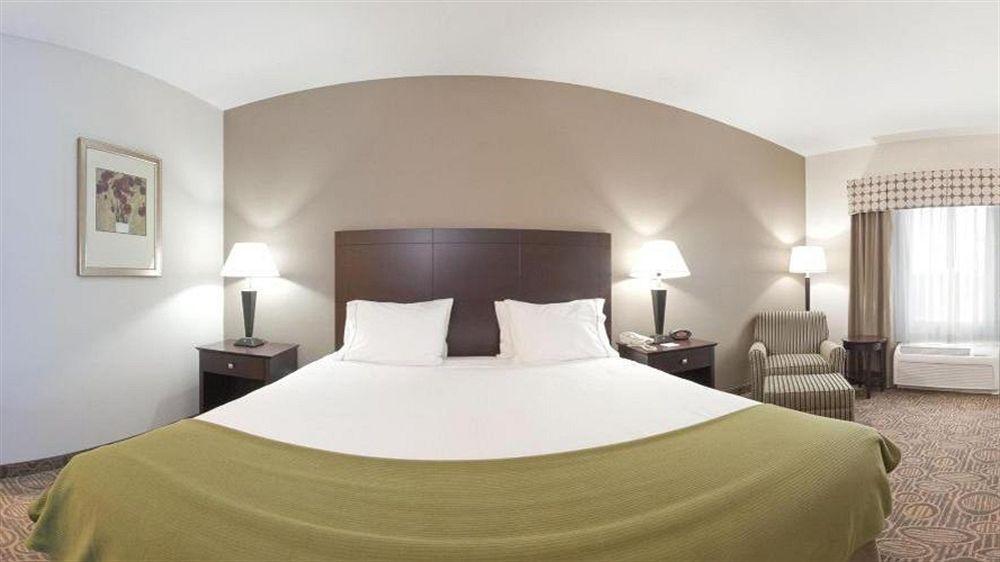 Holiday Inn Express Palatka Northwest By Ihg Bagian luar foto